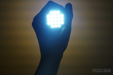 光影的藝術 照明素材、設備與裝置全解析